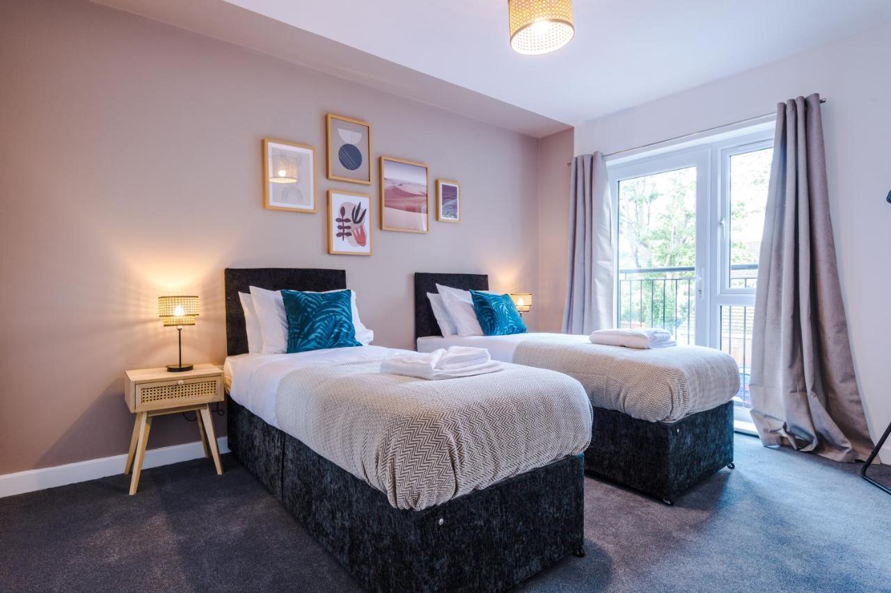 Stunning 2 Bed Apt By Greenstay Serviced Accommodation - Located In Formby Village - Perfect For Short & Long Stays - Couples, Friends & Families & Business Travellers All Welcome - Dog Friendly - 7 외부 사진